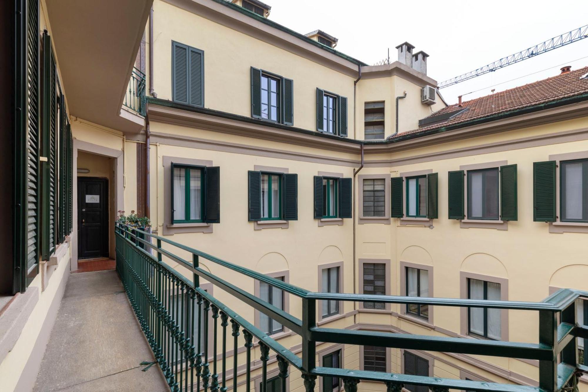 Volta Accomodation, Milan